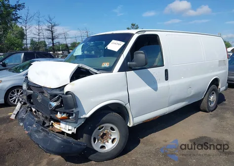 2011 Chevrolet Express G2500 Work Van из США, поврежденный, VIN 1GCWGFFA4B1116453